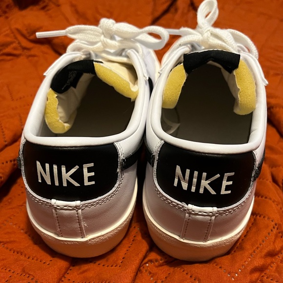 Nike Blazer Low ‘77 like new - Picture 2 of 5
